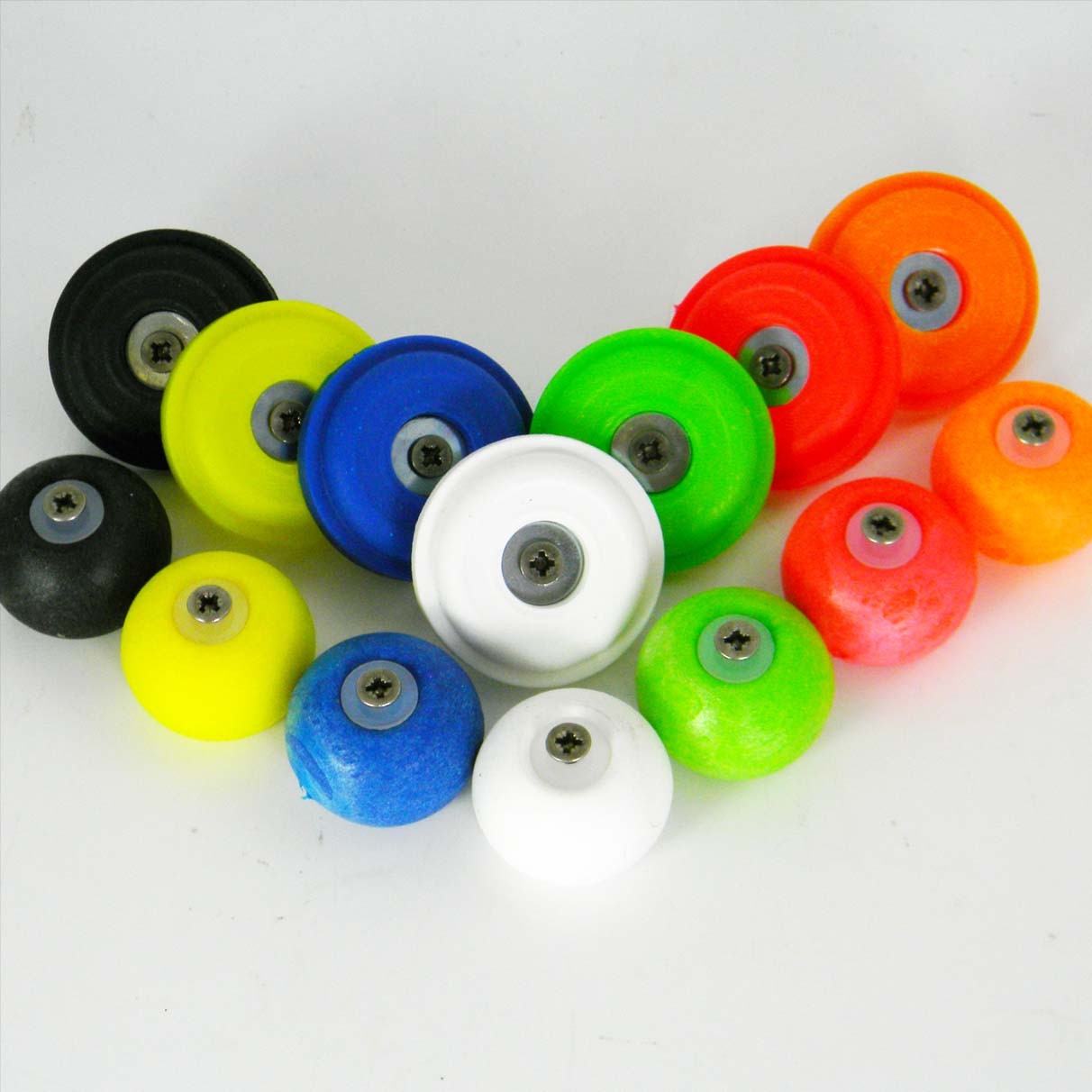 Play Club Knobs and Ends